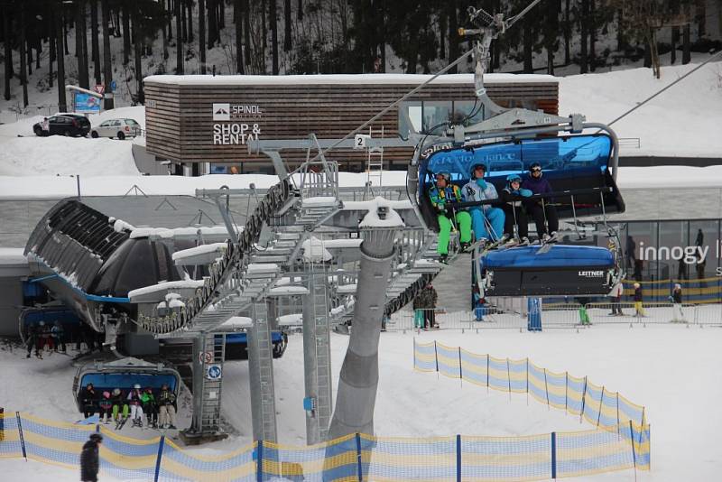 Sváteční lyžování ve Špindlu