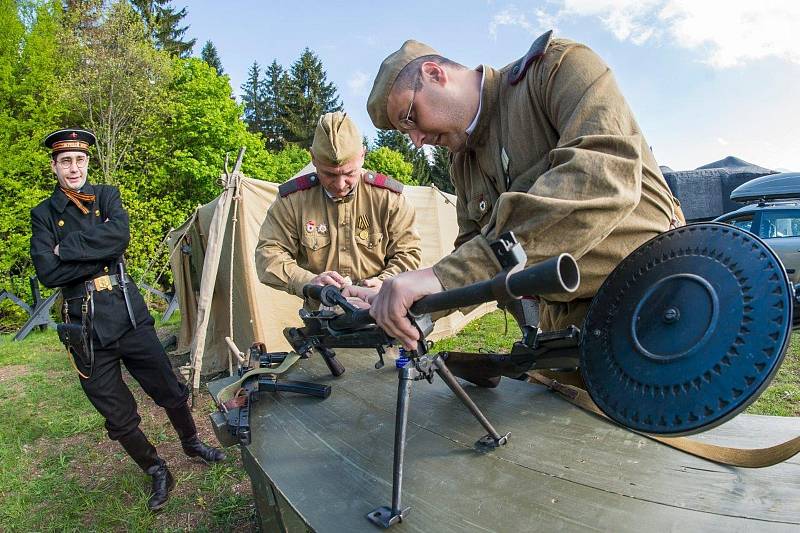 Sraz vojenské techniky u Stachelbergu v roce 2019.