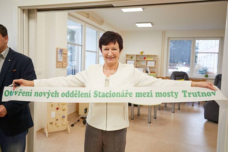 Půlroční rekonstrukce prostor v Náchodské ulici proměnila trutnovský stacionář v moderní zařízení s novými odděleními.