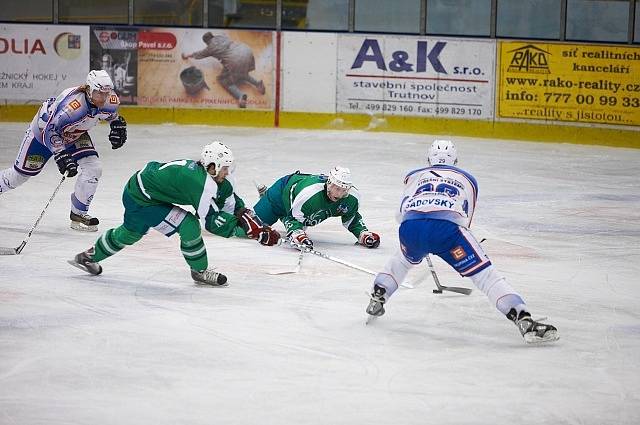 1. osmifinále druhé hokejové ligy: Trutnov - Děčín.