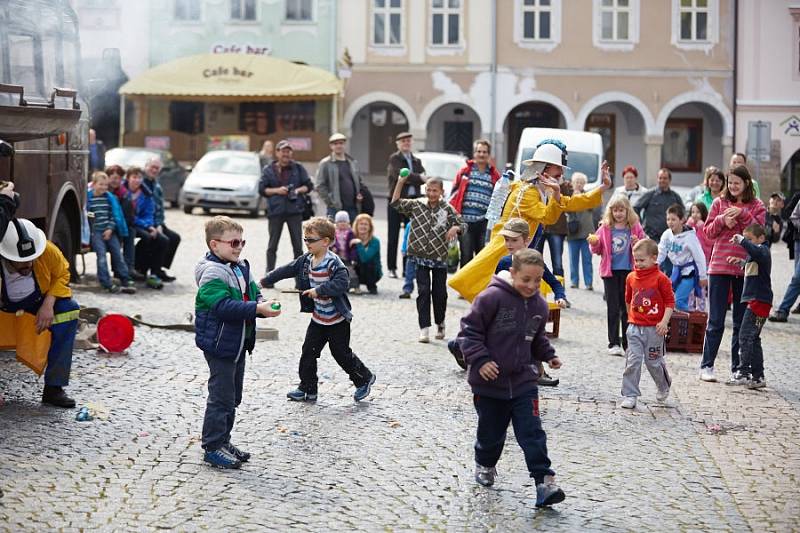 Galerijní noc nabídla vnímavým neotřelé umělecké zážitky