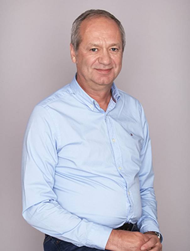 Miloslav Švestka (ZVON) 60 let, ekonom.