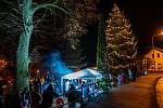 Rozsvícení vánočního stromu v Lipnici.