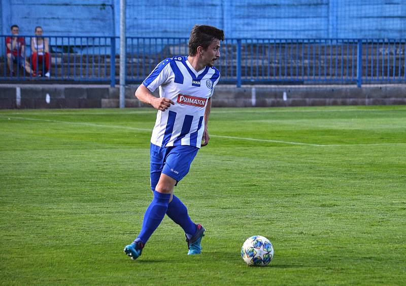 Fotbalisté Náchoda se v premiéře nového divizního ročníku rozešli se soupeřem smírně.