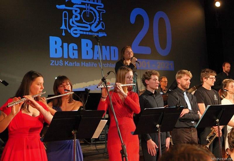 Vrchlabský Big Band oslavil v neděli 24. října v Kulturním domě Střelnice 20 let od svého založení.