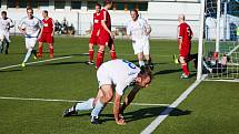 Divizní fotbalové derby: MFK Trutnov - TJ Dvůr Králové nad Labem.