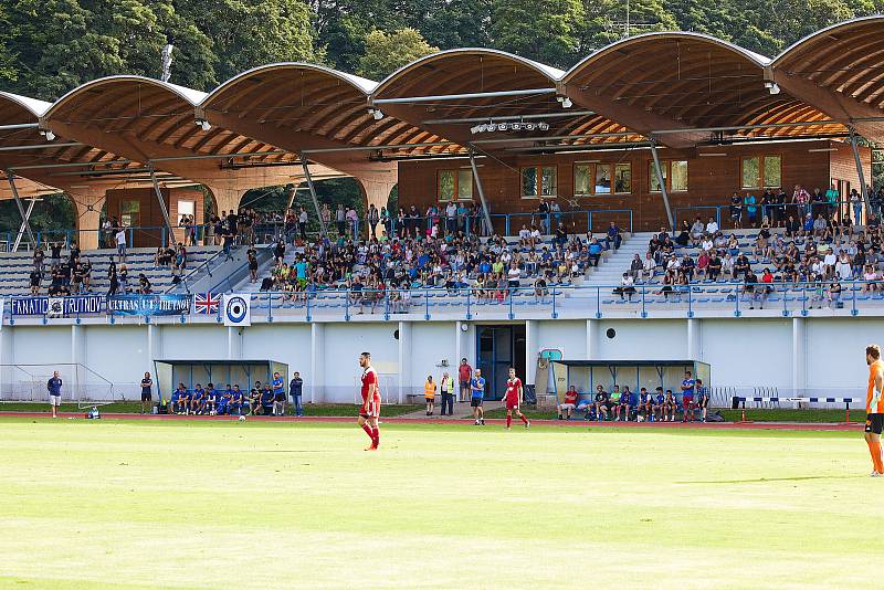 Dvorští fotbalisté stejně jako loni vyhráli derby Krkonoš.