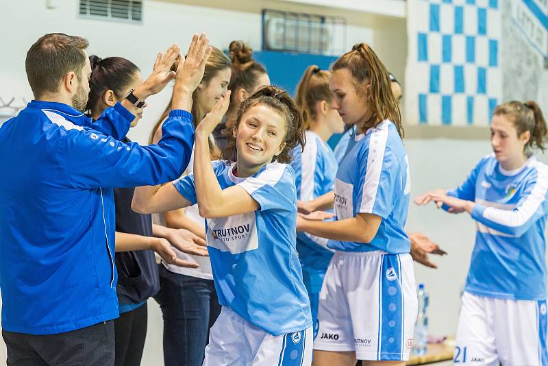 Basketbalistky trutnovské Lokomotivy v Renomia ŽBL patřičně potrápily favorita.