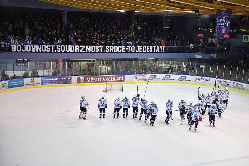 Čtvrtfinále play off hokejové II. ligy: HC Stadion Vrchlabí - HC Děčín.