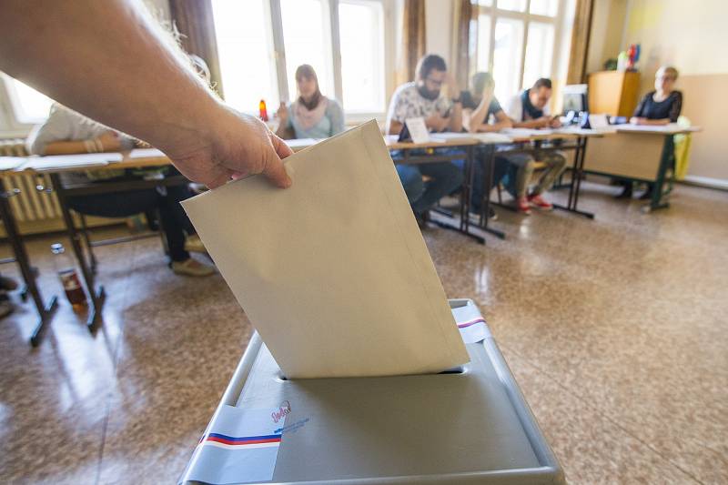 Voliči rozhodli. Změna ve vedení radnice přijde v Jilemnici. Nového starostu budou mít také v Žacléři.