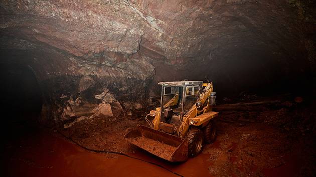 Báňská záchranná služba Odolov provedla rekonstrukci 80 metrů dlouhé pomocné štoly v podzemí pevnosti Stachelberg.