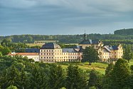 Bez návštěvníků. Největší český barokní areál v Kuksu je do odvolání uzavřen. Safari Park Dvůr Králové nad Labem naopak zůstává otevřen.
