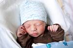 MATYÁŠ BLAHA se narodil 10. prosince v 0.16 hodin Elišce Blahové. Vážil 3,31 kilogramu a měřil 52 centimetrů. Domov má ve Dvoře Králové nad Labem.