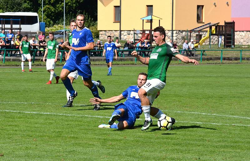 Fotbalisté Dvora Králové prohráli divizní duel na hřišti Velkých Hamrů 2:4.