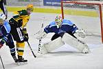 Čtvrtfinále play off hokejové Chance ligy: HC Stadion Vrchlabí - VHK Robe Vsetín.