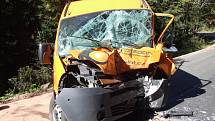 Nehoda autobusu s dodávkou ve Špindlu