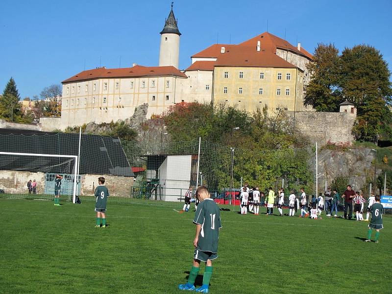 Fotbalový okresní přebor mladších žáků: FK Kovofiniš Ledeč nad Sázavou - FK Čáslav D 3:7 (1:4).