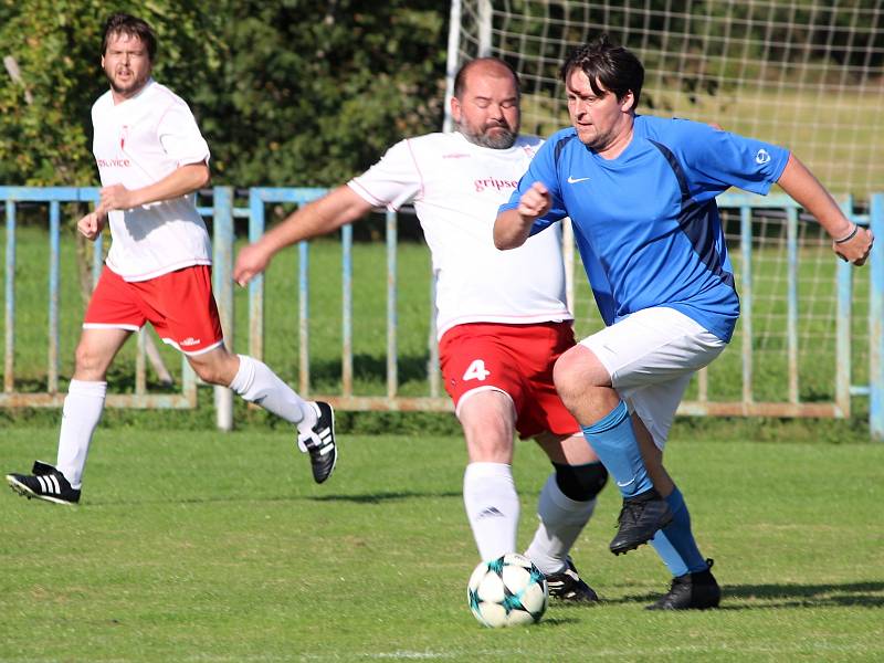 Fotbalová IV. třída, skupina B: TJ Sokol Malín B - TJ Sokol Červené Janovice B 4:3 pk (0:3).