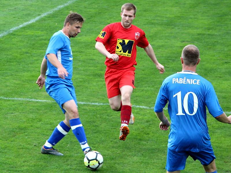 Fotbalová III. třída: TJ Sokol Paběnice B - TJ Sokol Červené Janovice 2:0 (1:0).