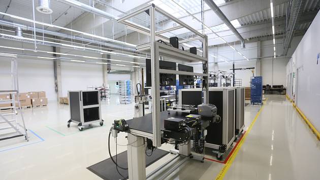 Kutnohorský Foxconn otevřel novou výrobní halu