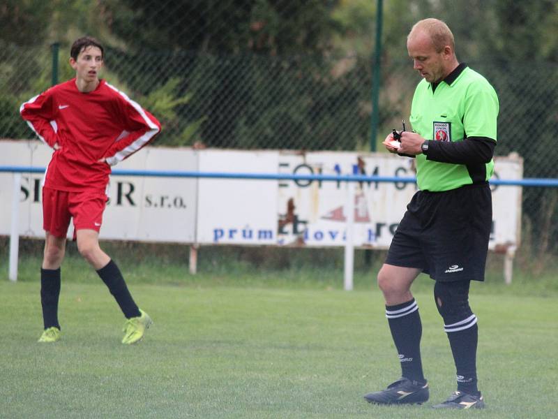 Fotbalová IV. třída, skupina B: SK Zbraslavice B - TJ Jiskra Zruč nad Sázavou B 3:0 (1:0).