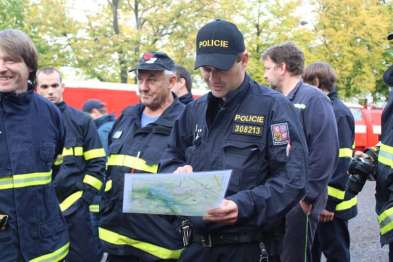 Policisté a hasiči hledali v rámci taktického cvičení dvě osoby.