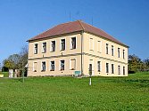 Bývalá budova školy ve Starkoči