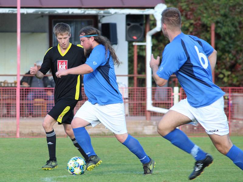 Fotbalová IV. třída, skupina B: SK Malešov B - TJ Sokol Červené Janovice B 10:1 (4:0).