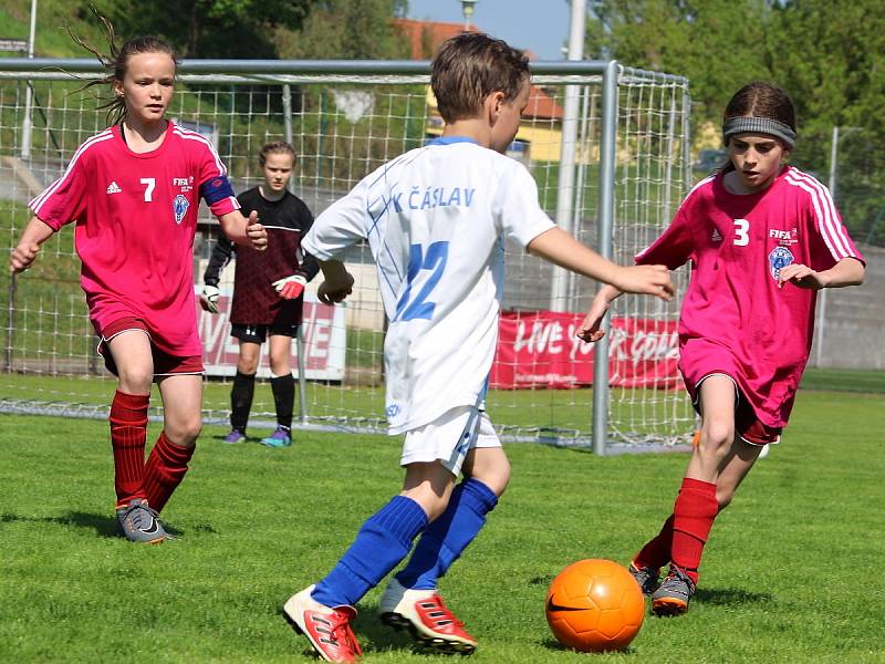 Fotbalový mistrovský turnaj mladších přípravek v Čáslavi: FK Čáslav C - FK Čáslav B 9:5.