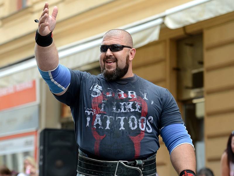 Závody strongman profi 2016 v Kutné Hoře, 18. června 2016.