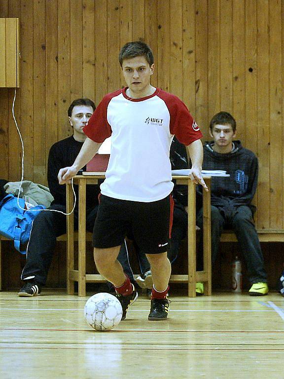 12. hrací den Club Deportivo futsalové ligy, 2. února 2012.