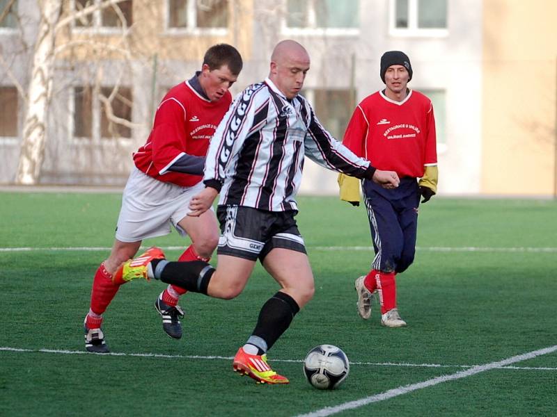 Utkání 14. kola okresního přeboru Viktoria Sedlec - Uhlířské Janovice B 0:1, 23. března 2013.