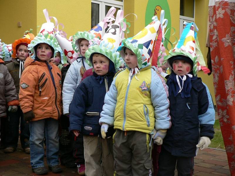 Jubilejní desátý masopust v Mateřské škole Pohádka.