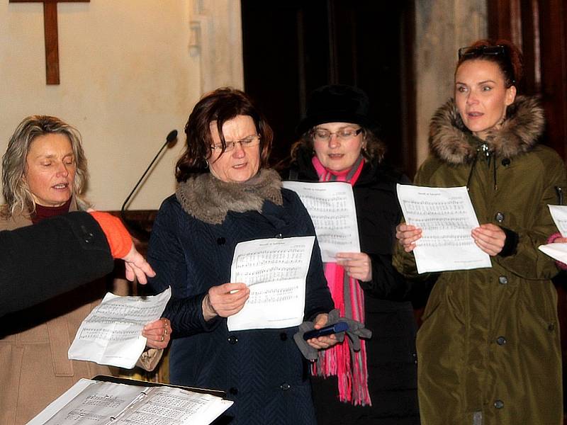 Studenti Církevního gymnázia v Kutné Hoře odehráli adventní koncert