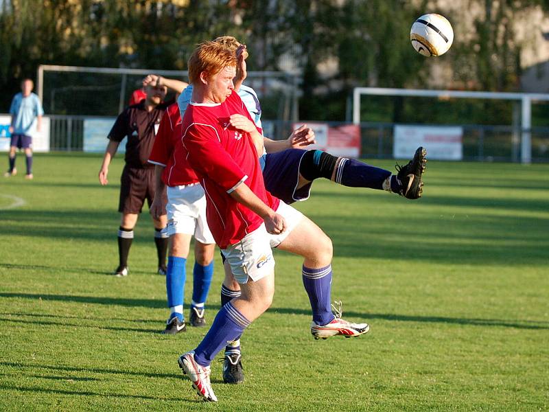 Pohár OFS: Uhlířské Janovice B - Sedlec, 18. září 2012.