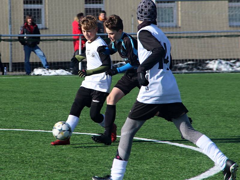 Zimní fotbalová příprava ligových mladších žáků U13: FC Slovan Havlíčkův Brod - FK Čáslav 1:9.