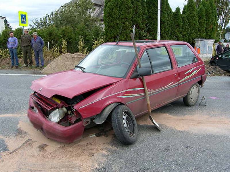 Dopravní nehoda na silnici I/38 v obci Horky.