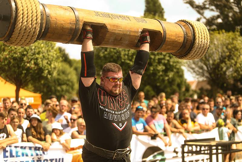 Strongman závody v Golčově Jeníkově v neděli 24. července 2021.