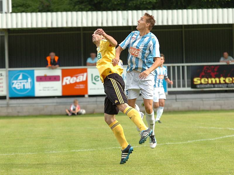 II. liga: Čáslav - Karviná 0:0