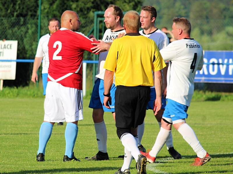 Fotbalová IV. třída, skupina B: SK Zbraslavice B - TJ Sokol Paběnice B 0:7 (0:2).