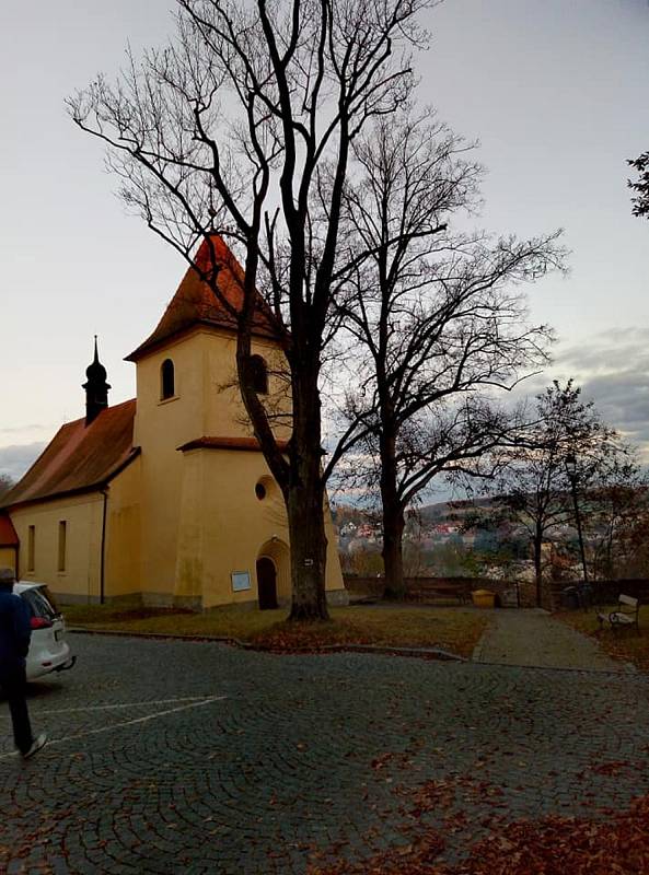 Podzimní odpoledne ve Zruči nad Sázavou.