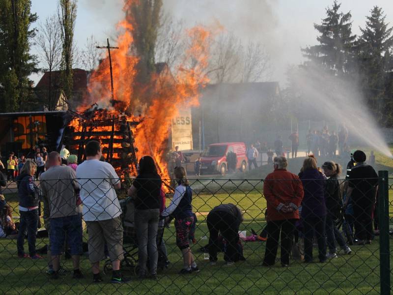 Čarodějnice Vrdy 2016