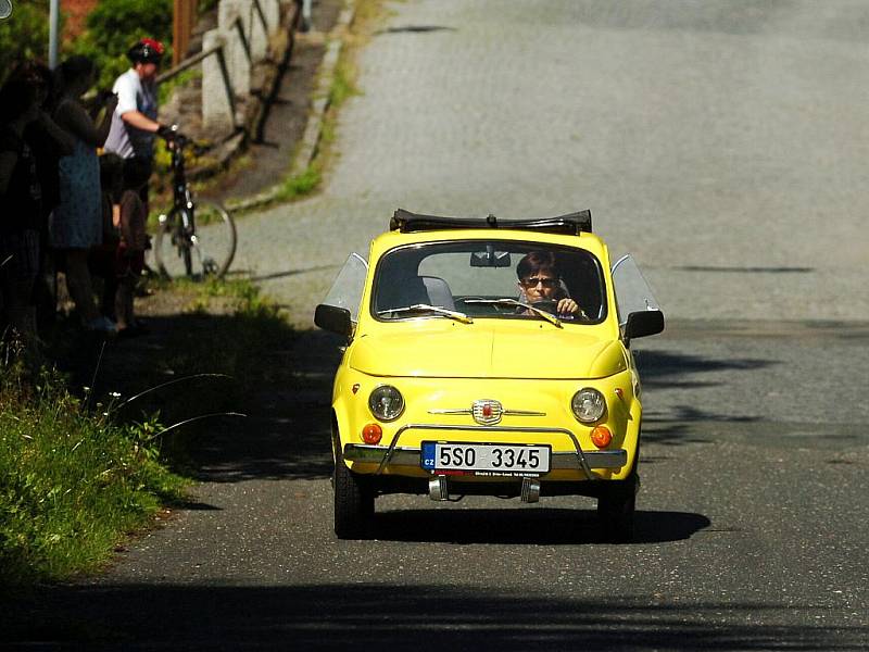 Veteránská rallye v Ratajích nad Sázavou. 9. 7. 2011