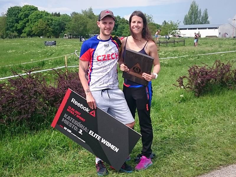 Martina Fabiánová a Michal Pavlík závodili na Spartan Race SPRINT v Nitře.