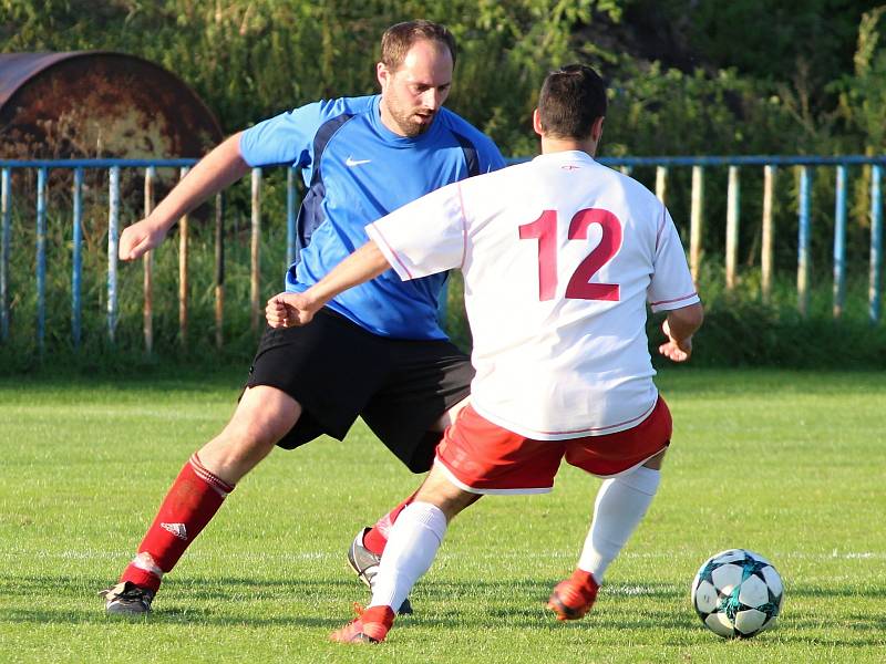 Fotbalová IV. třída, skupina B: TJ Sokol Malín B - TJ Sokol Červené Janovice B 4:3 pk (0:3).