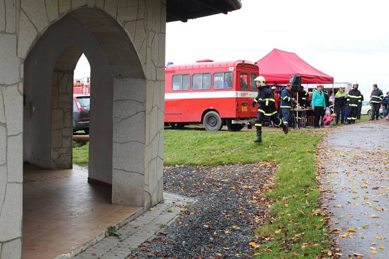 Závody hasičů v běhu na rozhlednu Vysoká