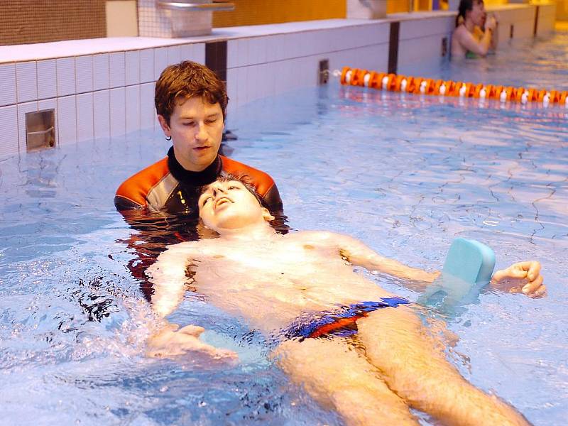 Plavání pro tělesně postižené v Kutné Hoře. 12. 1. 2010