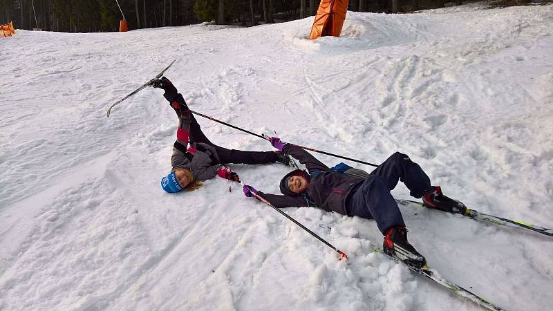 Školní lyžařský výcvik. Ilustrační foto.