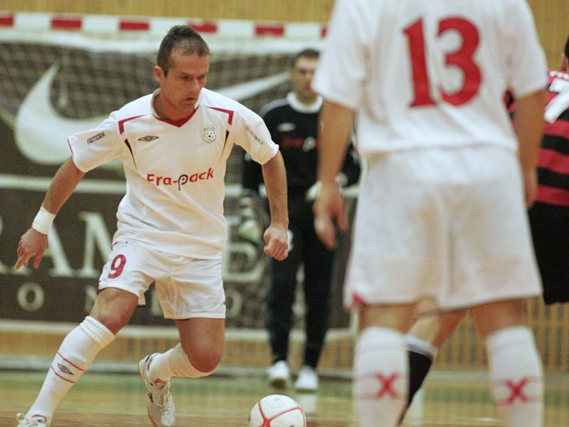 Z utkání futsalové ligy Zruč n. S. - Chrudim.