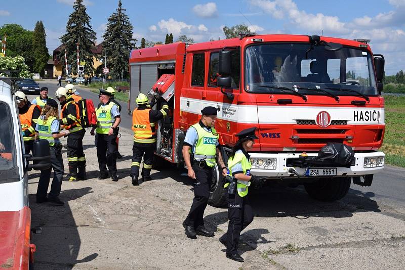 Společné cvičení složek IZS při hromadné nehodě.